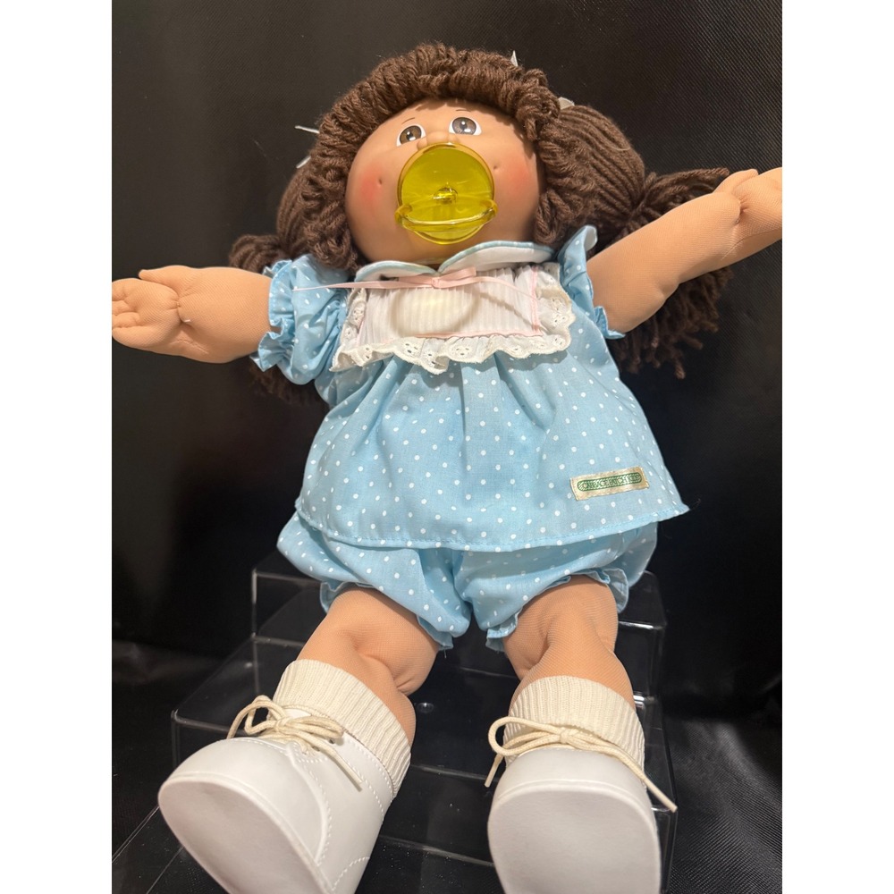 Vintage Cabbage Patch Kid Doll Brown‎ Hair Blue Polka Dot Outfit Pacifier Coleco